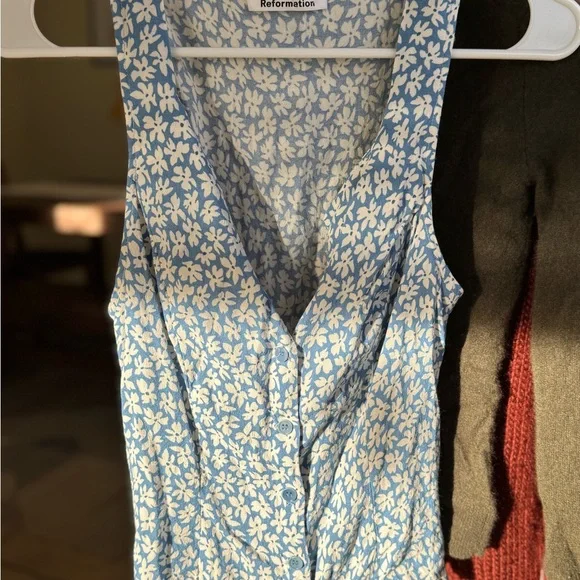 Reformation Blue and White Floral Blouse - Picture 7 of 7
